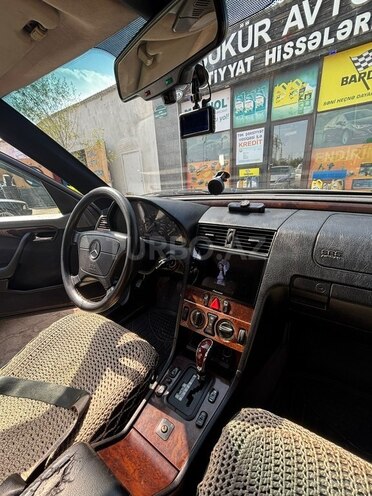 Mercedes C 180 1996, 123,000 km - 1.8 l - Salyan