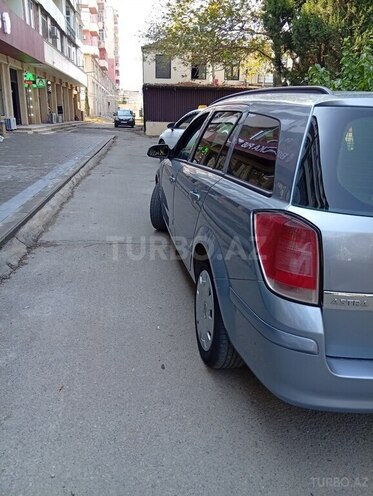 Opel Astra 2008, 275,000 km - 1.4 l - Gəncə