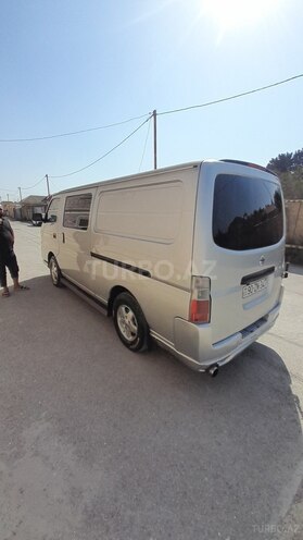 Nissan Urvan 2008, 152,079 km - 3.0 l - Bakı