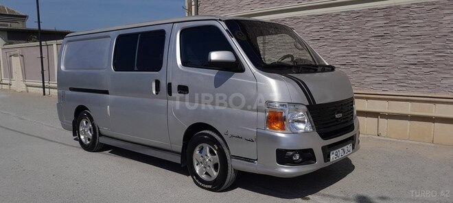 Nissan Urvan 2008, 152,079 km - 3.0 l - Bakı