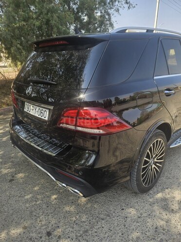 Mercedes GLE 350 2017, 179,200 km - 3.5 l - Bakı