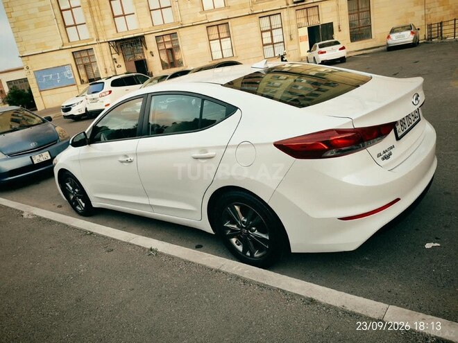Hyundai Elantra 2017, 173,809 km - 2.0 l - Bakı