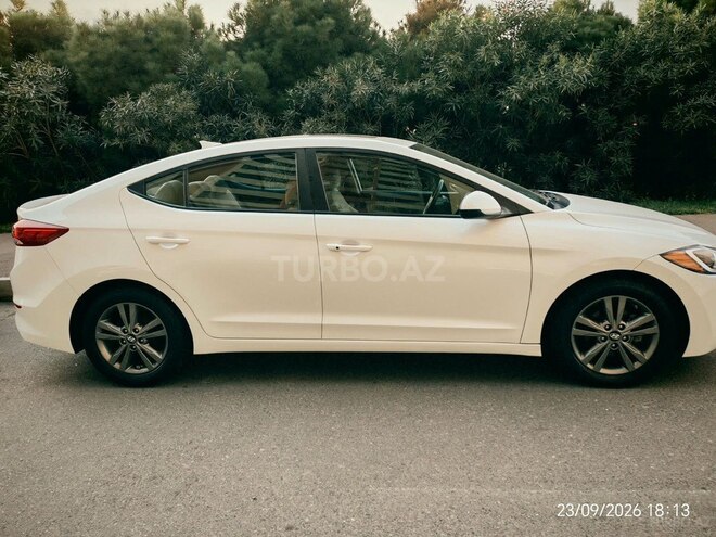 Hyundai Elantra 2017, 173,809 km - 2.0 l - Bakı