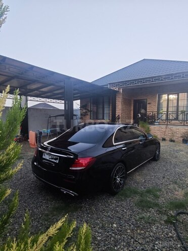 Mercedes E 220 d 2016, 142,000 km - 2.0 l - Bakı