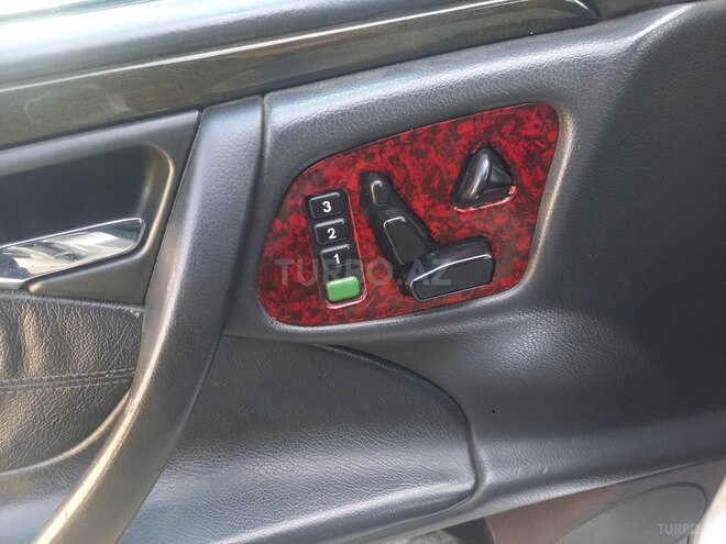 Mercedes E 320 1999, 294,000 km - 3.2 l - Füzuli