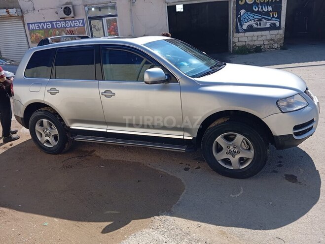Volkswagen Touareg 2004, 238,000 km - 3.2 л - Salyan