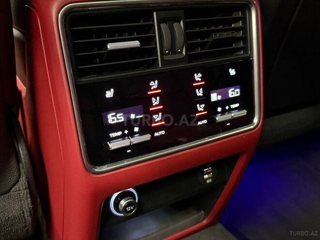 Porsche Cayenne Turbo 2019, 50,000 km - 4.0 l - Bakı