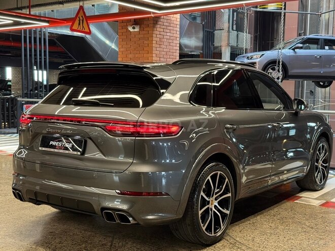 Porsche Cayenne Turbo 2019, 50,000 km - 4.0 l - Bakı
