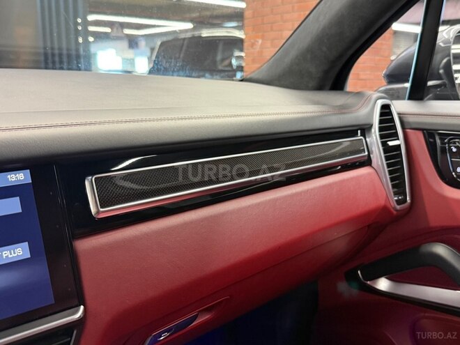 Porsche Cayenne Turbo 2019, 50,000 km - 4.0 l - Bakı