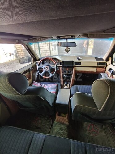 Mercedes 230 E 1990, 100,432 km - 2.3 l - İmişli