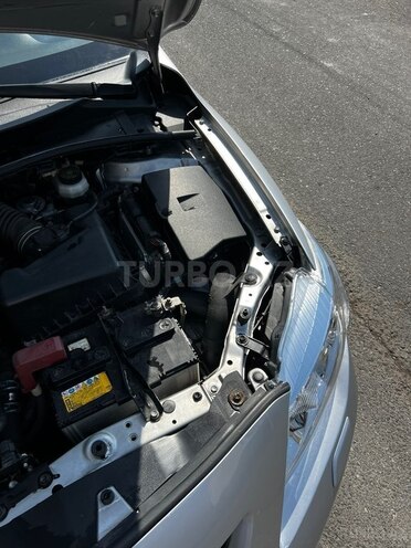 Toyota Corolla 2008, 242,000 km - 1.4 l - Qax