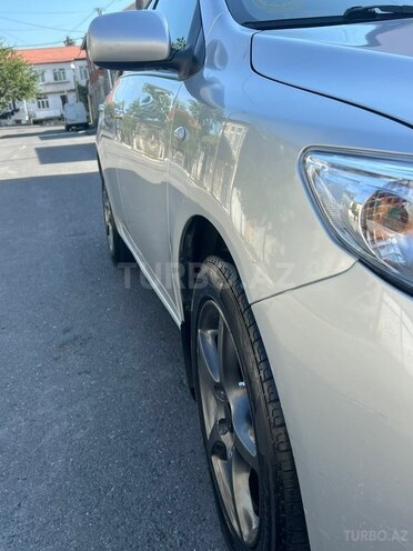 Toyota Corolla 2008, 242,000 km - 1.4 l - Qax