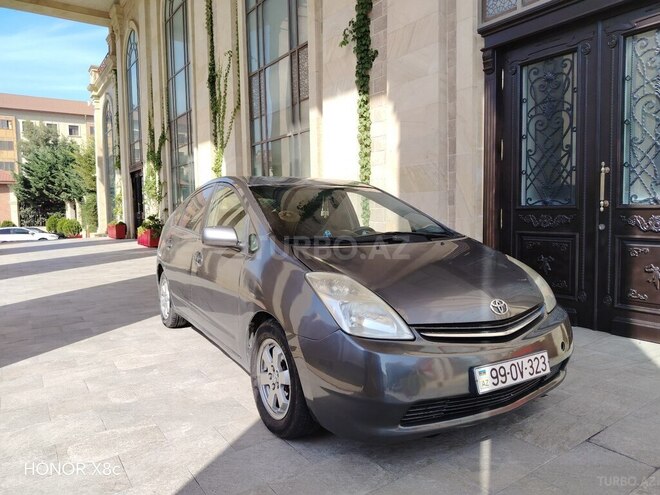 Toyota Prius 2008, 318,000 km - 1.5 л - Bakı