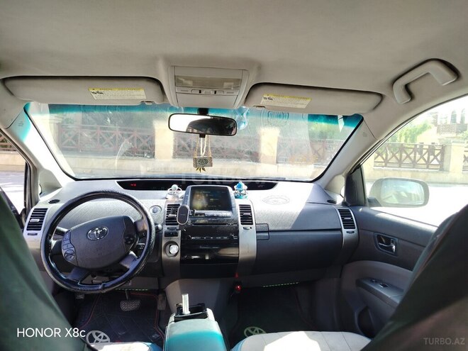 Toyota Prius 2008, 318,000 km - 1.5 л - Bakı