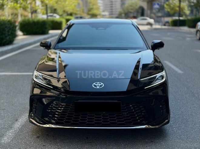 Toyota Camry 2025, 28,000 km - 2.0 l - Bakı