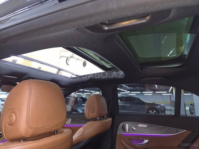 Mercedes E 350 4MATIC 2021, 94,000 km - 2.0 l - Bakı