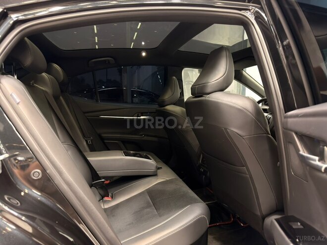 Toyota Camry 2025, 29,000 km - 2.0 l - Bakı