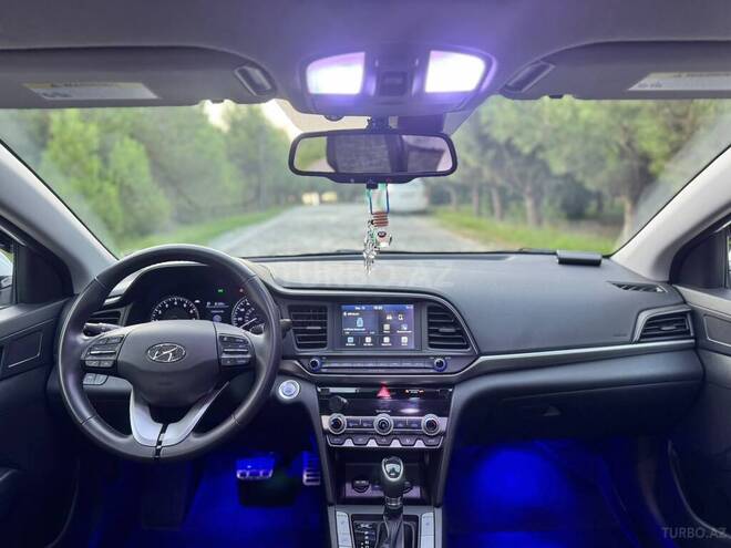 Hyundai Elantra 2020, 107,826 km - 2.0 l - Bakı