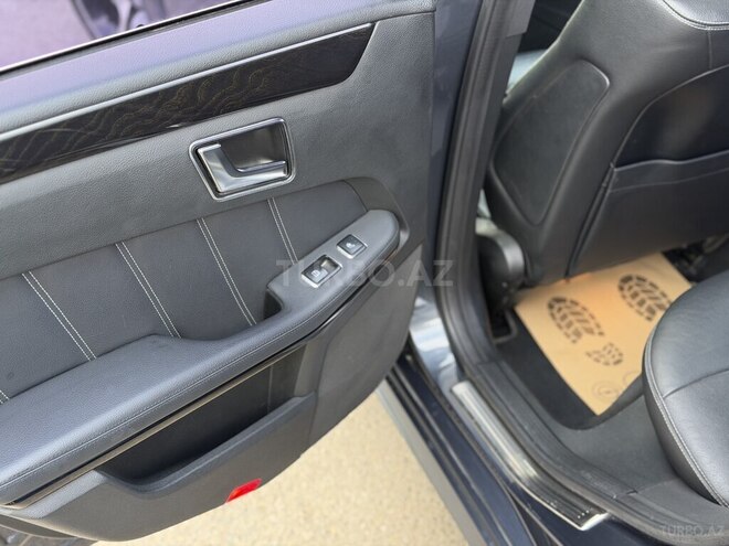 Mercedes E 220 2015, 201,529 km - 2.1 l - Gəncə