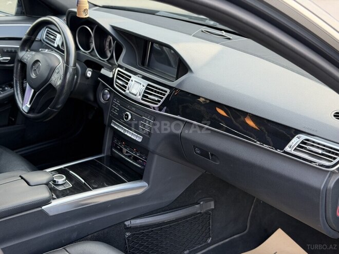 Mercedes E 220 2015, 201,529 km - 2.1 l - Gəncə