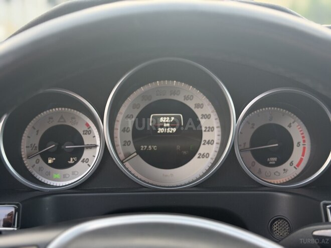 Mercedes E 220 2015, 201,529 km - 2.1 l - Gəncə