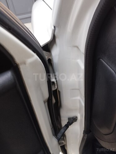 Mitsubishi Pajero io 2000, 300,000 km - 1.8 l - Bakı