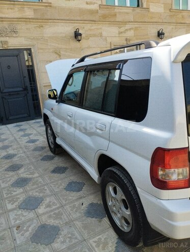 Mitsubishi Pajero io 2000, 300,000 km - 1.8 l - Bakı