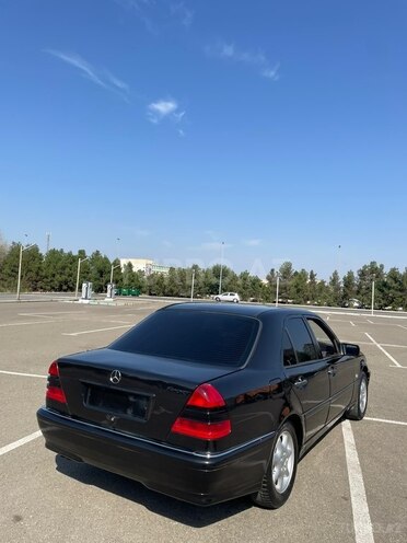 Mercedes C 180 1995, 285,981 km - 1.8 л - Gəncə
