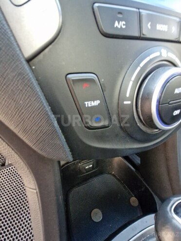 Hyundai Santa Fe 2014, 196,880 km - 2.0 л - Bakı