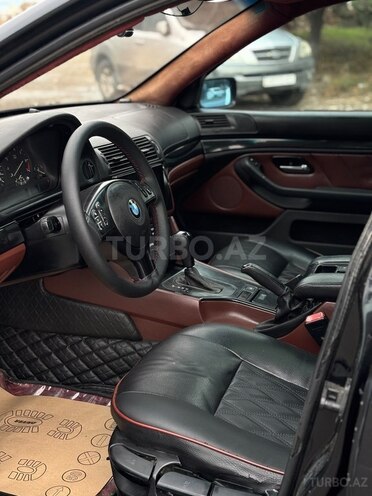 BMW 525 2002, 321,000 km - 2.5 l - Sumqayıt