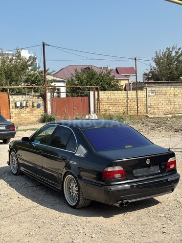 BMW 525 2002, 321,000 km - 2.5 l - Sumqayıt
