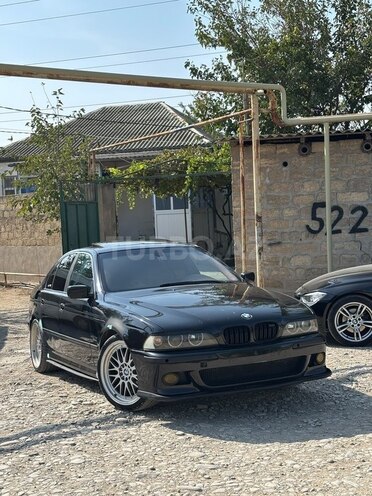 BMW 525 2002, 321,000 km - 2.5 l - Sumqayıt
