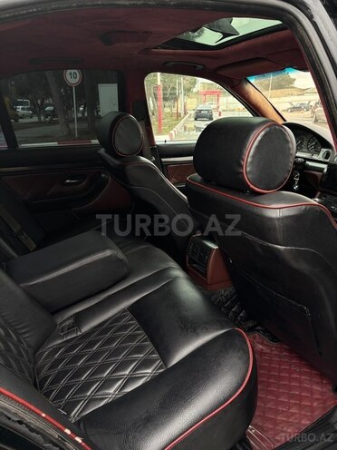 BMW 525 2002, 321,000 km - 2.5 l - Sumqayıt