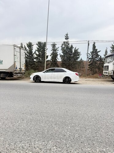 Toyota Camry 2014, 236,969 km - 2.5 л - Bakı
