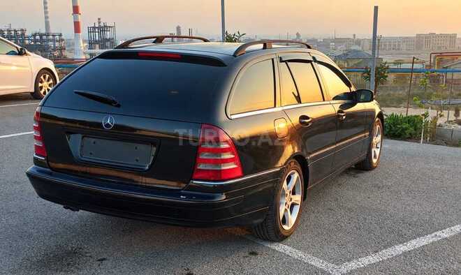 Mercedes C 220 2005, 463,100 km - 2.2 l - Bakı