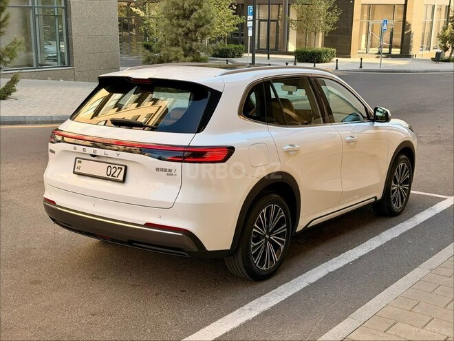 Geely  2025, 7,000 km - 1.5 л - Bakı