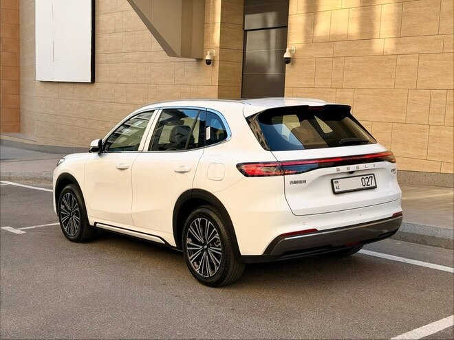 Geely  2025, 7,000 km - 1.5 л - Bakı