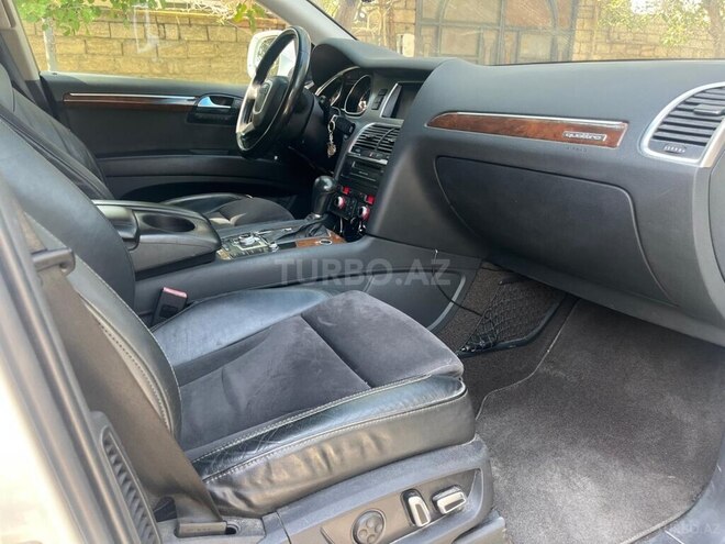 Audi Q7 2010, 203,300 km - 3.0 l - Bakı