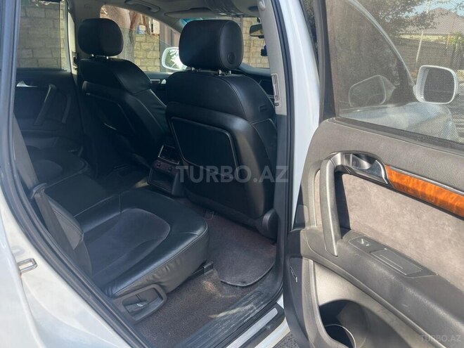 Audi Q7 2010, 203,300 km - 3.0 l - Bakı