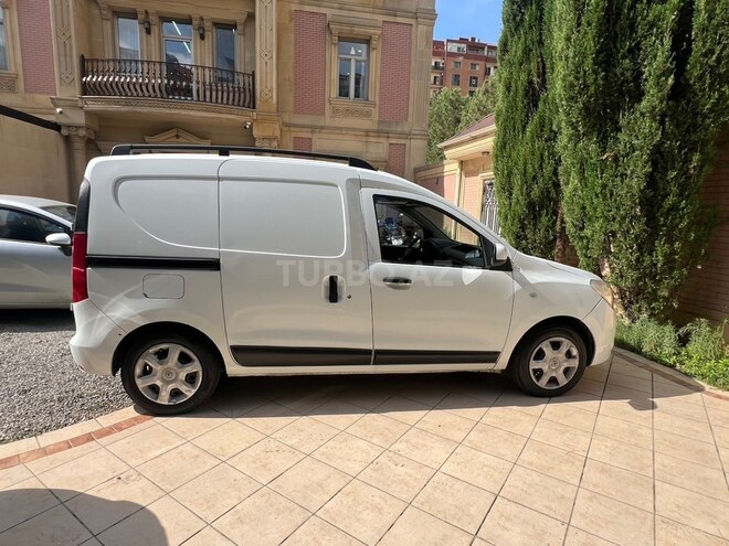Renault Dokker 2014, 275,000 km - 1.6 l - Bakı