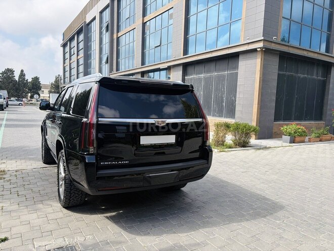 Cadillac Escalade 2019, 43,000 km - 6.2 l - Bakı