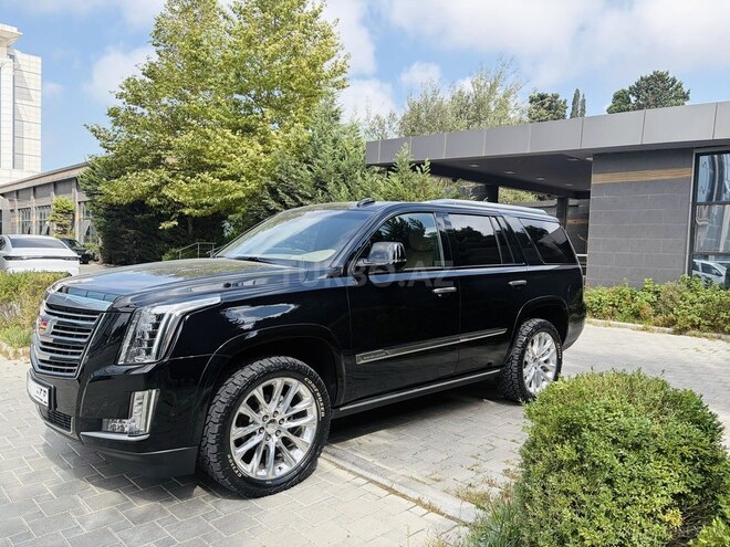 Cadillac Escalade 2019, 43,000 km - 6.2 l - Bakı