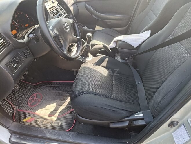 Toyota Avensis 2004, 346,816 km - 2.0 l - Bakı