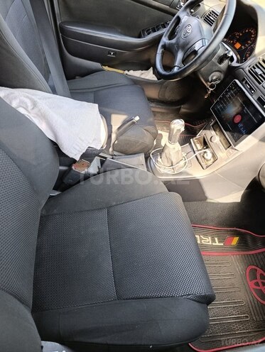 Toyota Avensis 2004, 346,816 km - 2.0 l - Bakı