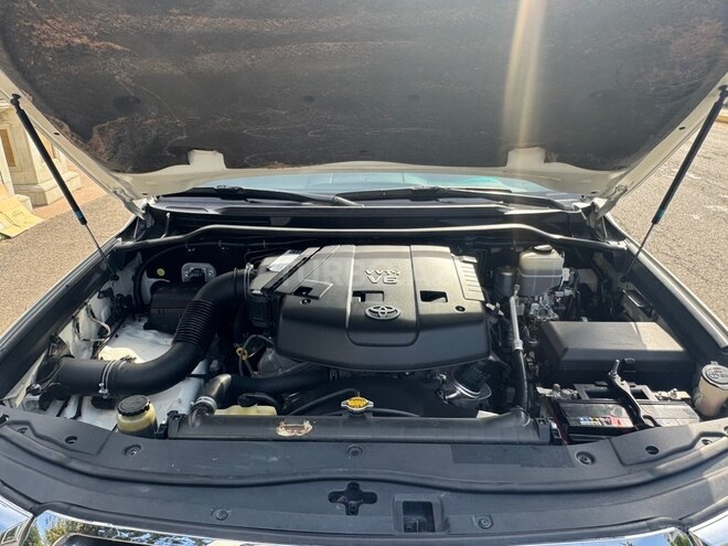 Toyota Land Cruiser 2010, 212,850 km - 4.0 l - Tovuz