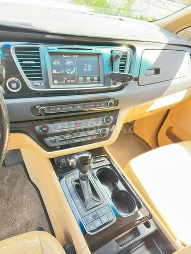 Kia Carnival 2016, 222,400 km - 2.2 l - Bakı