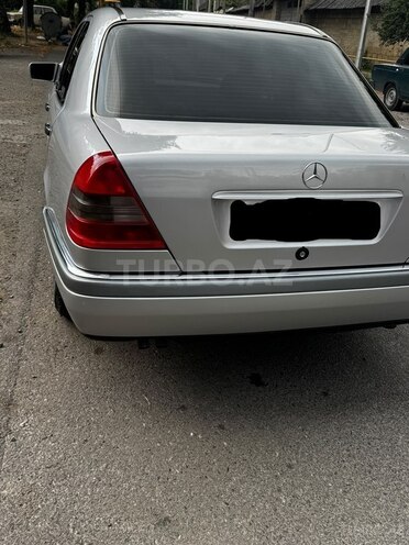 Mercedes C 220 1994, 380,000 km - 2.2 l - Bakı
