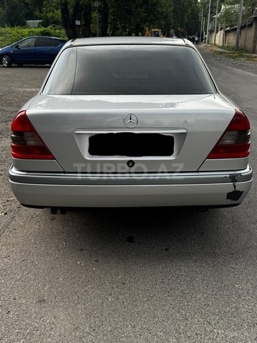 Mercedes C 220 1994, 380,000 km - 2.2 l - Bakı