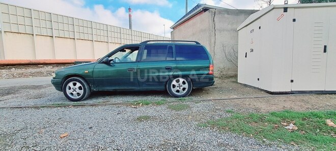 Opel Astra 1997, 350,000 km - 1.7 l - Bakı
