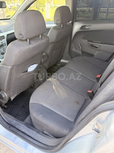 Opel Astra 2009, 390,000 km - 1.3 l - Cəlilabad